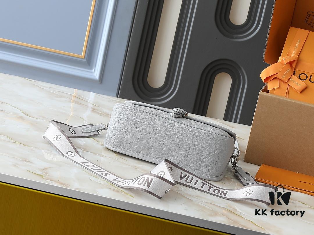 Upgraded Original M14214 M46583 M46584 M46386 M46388 M45985 Full Leather Baguette Bag Series New Diane Handbag