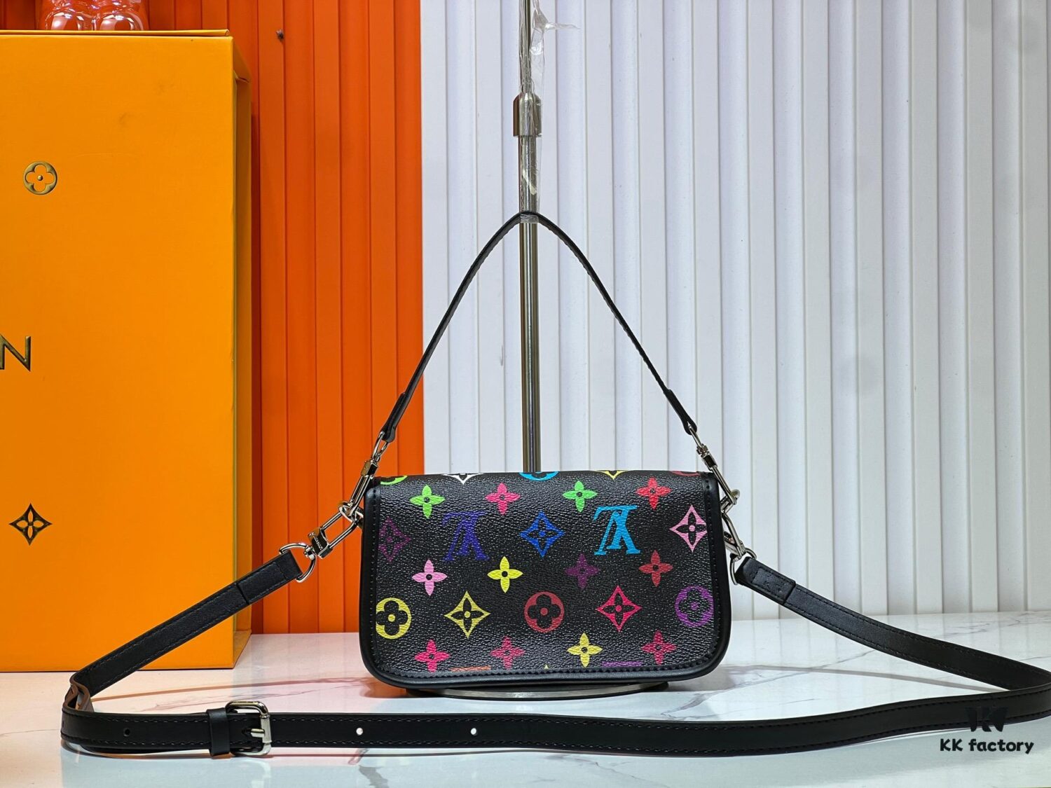 Upgraded Original M83566 M83300 M45985 Baguette Series New Diane Handbag