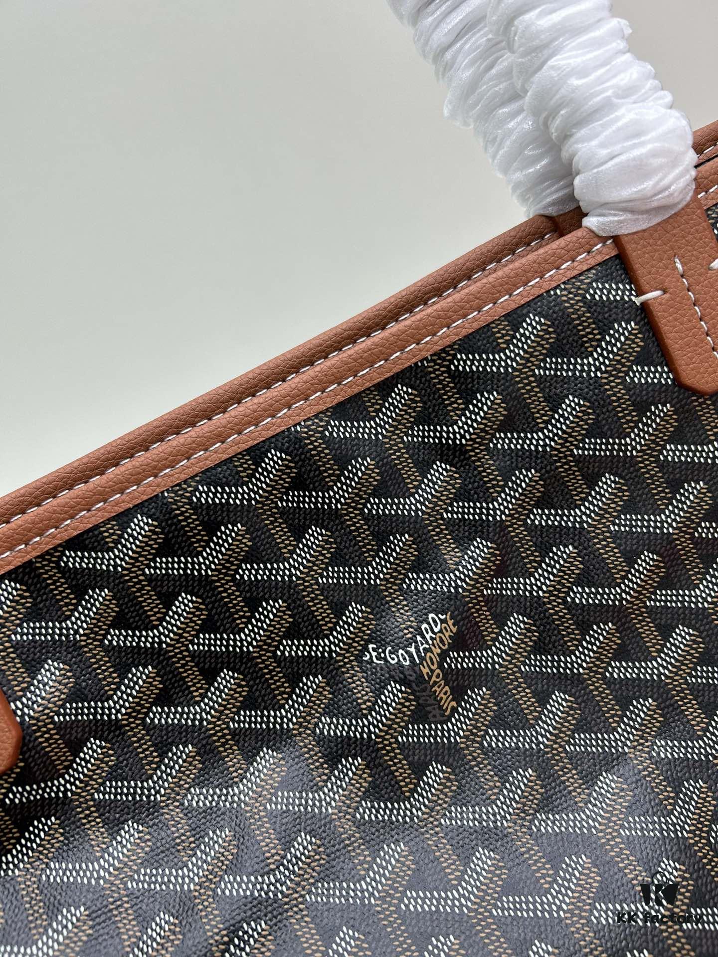 Medium Artois Zippered Tote Bag