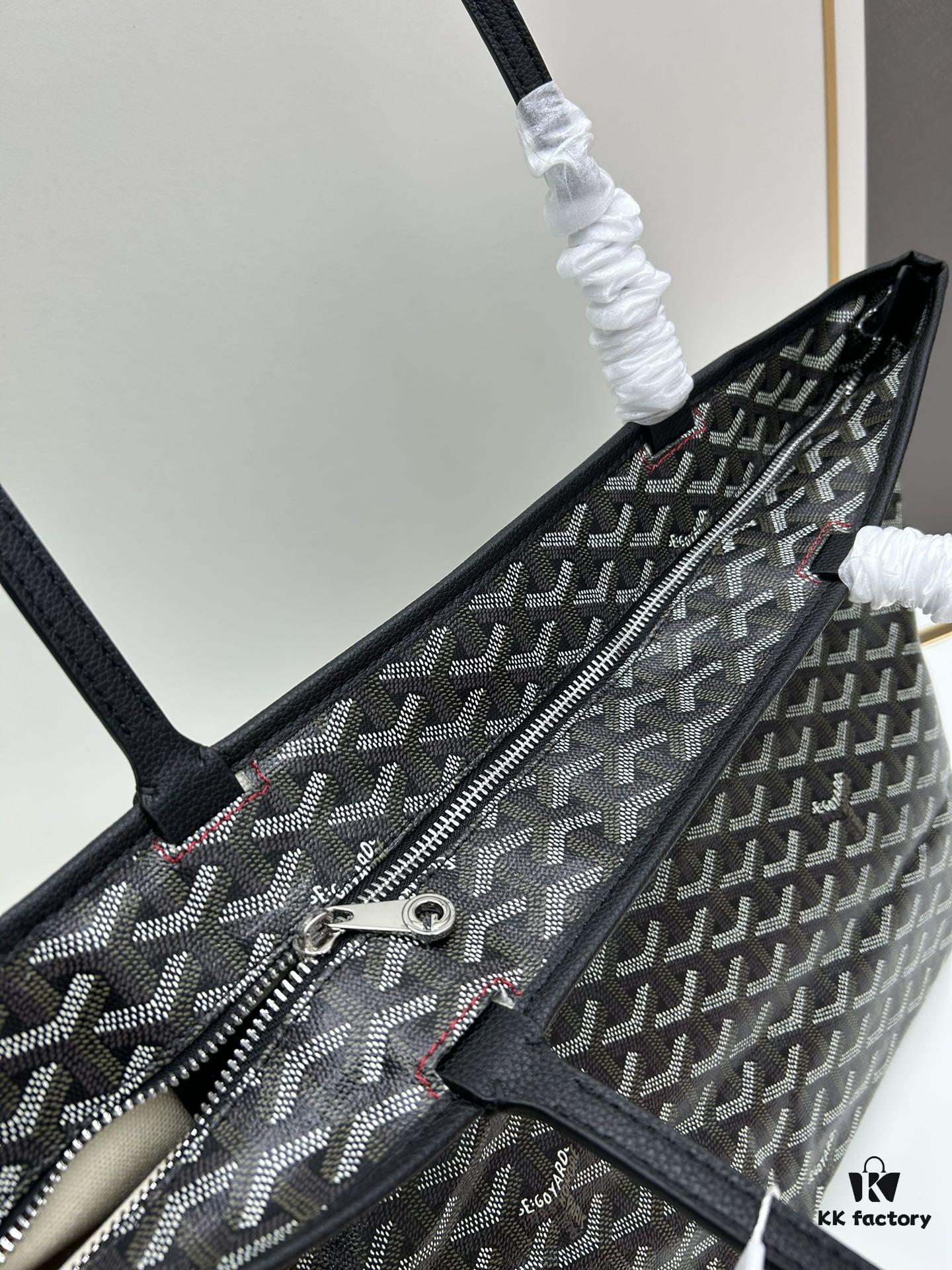 Medium Artois Zippered Tote Bag