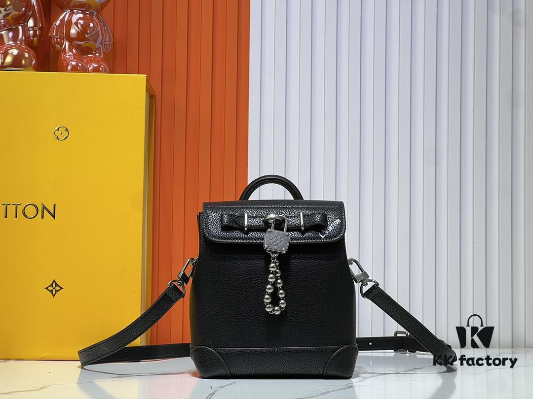 Upgraded Model: M11630 Steamer 15 Handbag