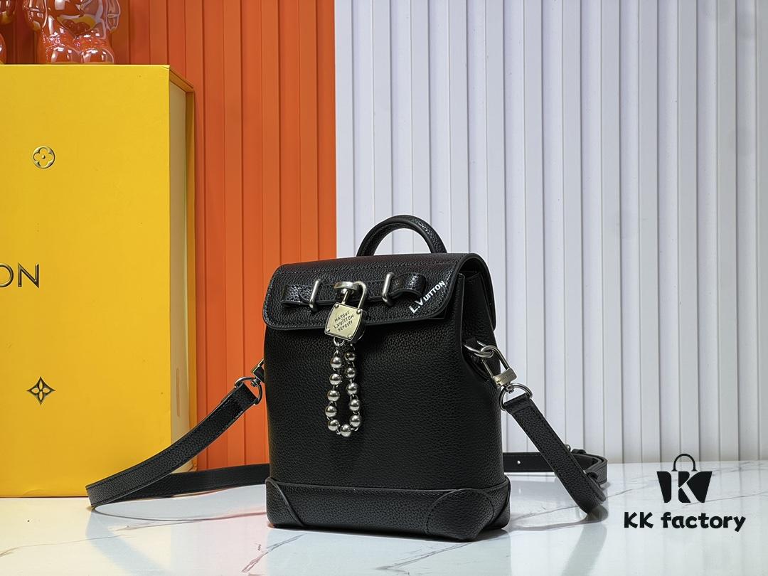 Upgraded Model: M11630 Steamer 15 Handbag