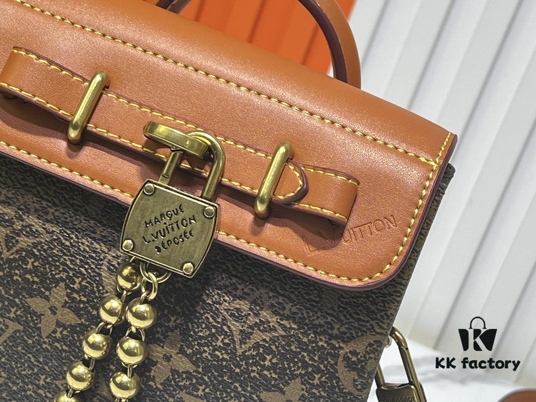 Upgraded Model: M11630 Steamer 15 Handbag