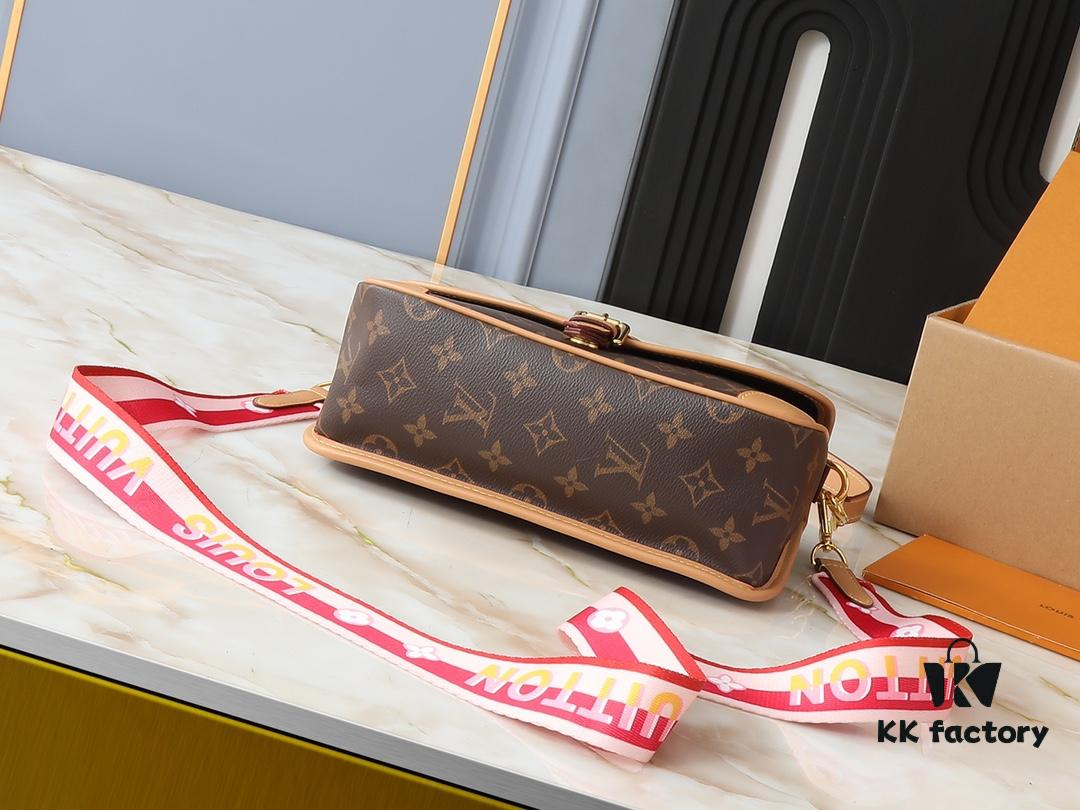 Upgraded Original M46583 M46584 M46386 M46388 M45985 Full Leather Baguette Bag Series New Diane Handbag