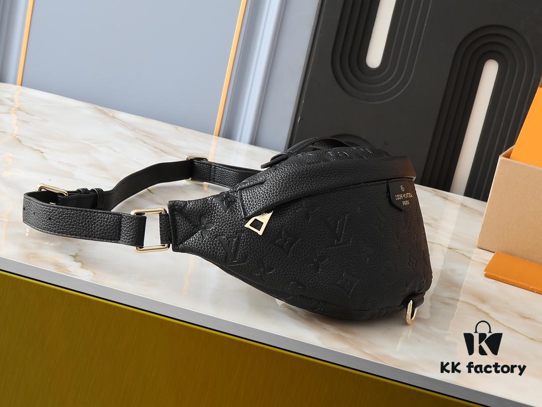 Upgraded Original M44812 M44836 M43644 Louis Vuitton New Arrival BUMBAG Chest Bag, Patterned Design Can Be Used as Waist Bag, Shoulder Bag or Crossbody – Multiple Carrying Options, Soft Monogram Fabric with Adorable Appliqué Details Adds a Touch of Fashionable Casual Flair to Sporty Outfits