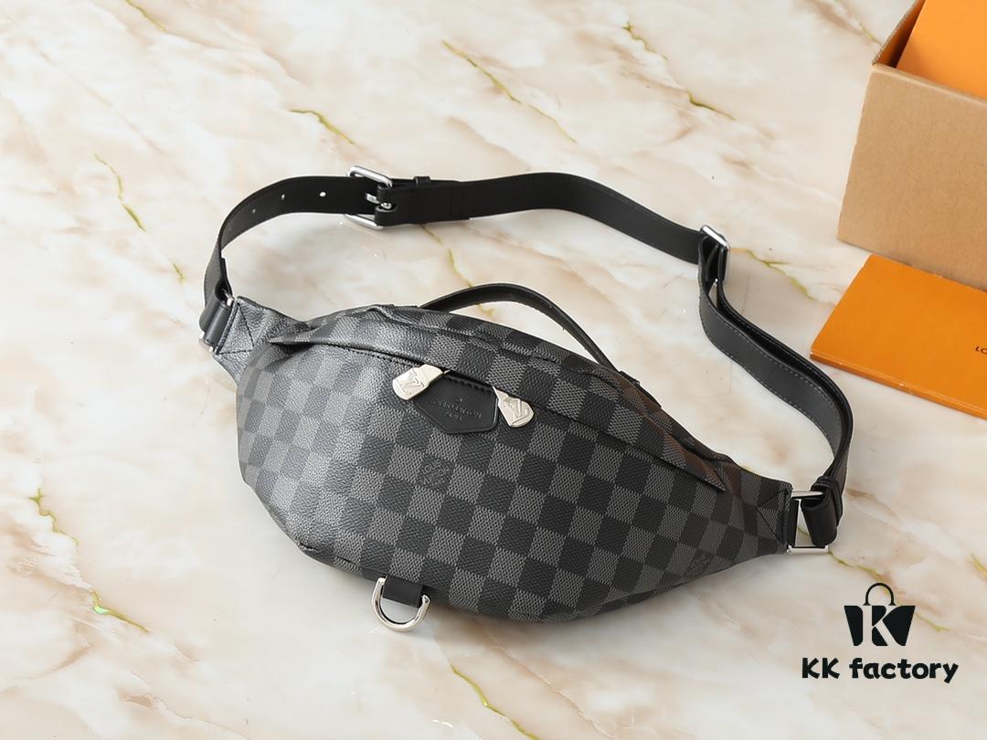 Upgraded Original M44812 M44836 M43644 Louis Vuitton New Arrival! BUMBAG Chest Bag, Patterned Style Can Be Worn as Waist Bag, Shoulder Bag or Crossbody – Multiple Carrying Ways, Soft Monogram Fabric with Adorable Patchwork Design Adds Authentic Fashion-Forward Casual Appeal to Sporty Outfits