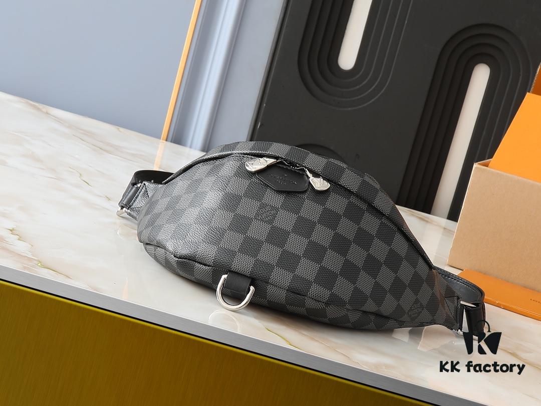 Upgraded Original M44812 M44836 M43644 Louis Vuitton New Arrival! BUMBAG Chest Bag, Patterned Style Can Be Worn as Waist Bag, Shoulder Bag or Crossbody – Multiple Carrying Ways, Soft Monogram Fabric with Adorable Patchwork Design Adds Authentic Fashion-Forward Casual Appeal to Sporty Outfits