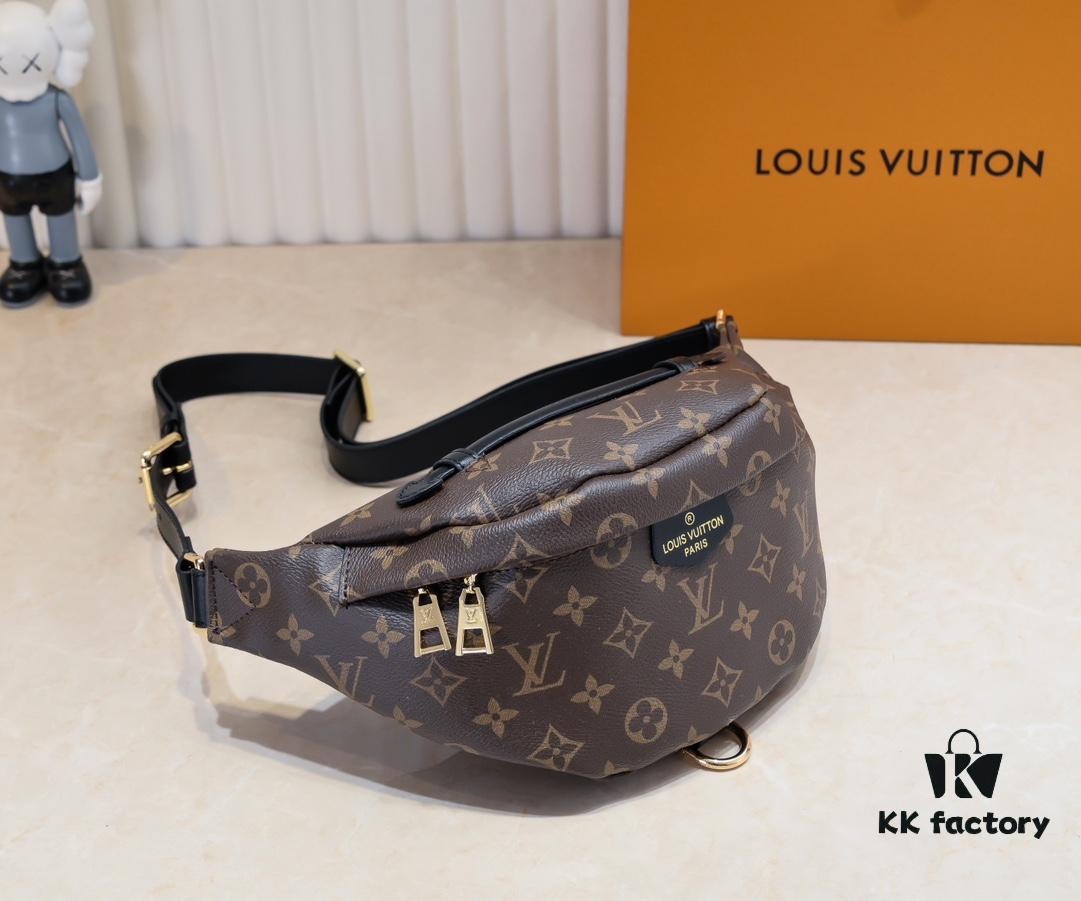 Exclusive Real Shot - Upgraded Version ‼️ Genuine Leather 🔥 Original Hardware with Full Steel Zipper Pulls 🐂 NEW WAVE Waist Bag M44812 Black White