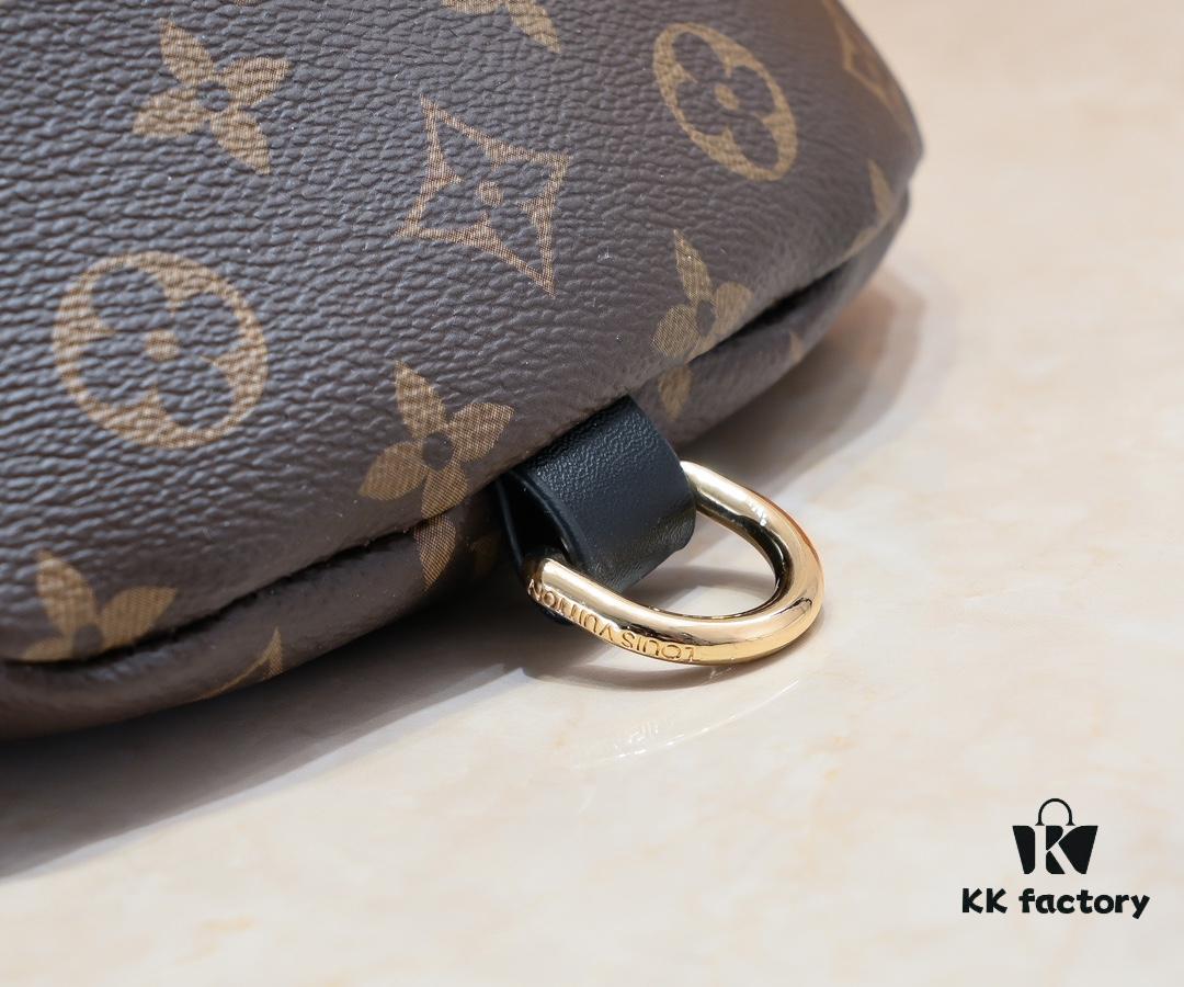 Exclusive Real Shot - Upgraded Version ‼️ Genuine Leather 🔥 Original Hardware with Full Steel Zipper Pulls 🐂 NEW WAVE Waist Bag M44812 Black White