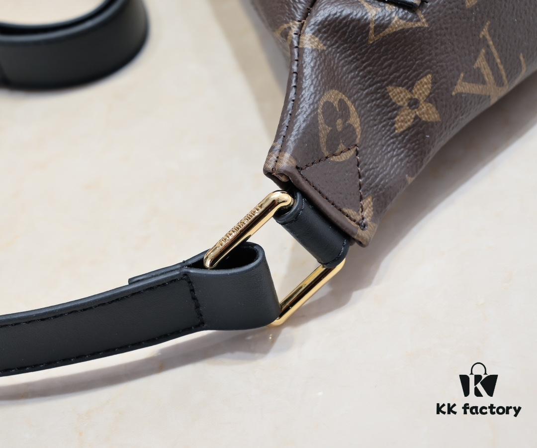 Exclusive Real Shot - Upgraded Version ‼️ Genuine Leather 🔥 Original Hardware with Full Steel Zipper Pulls 🐂 NEW WAVE Waist Bag M44812 Black White