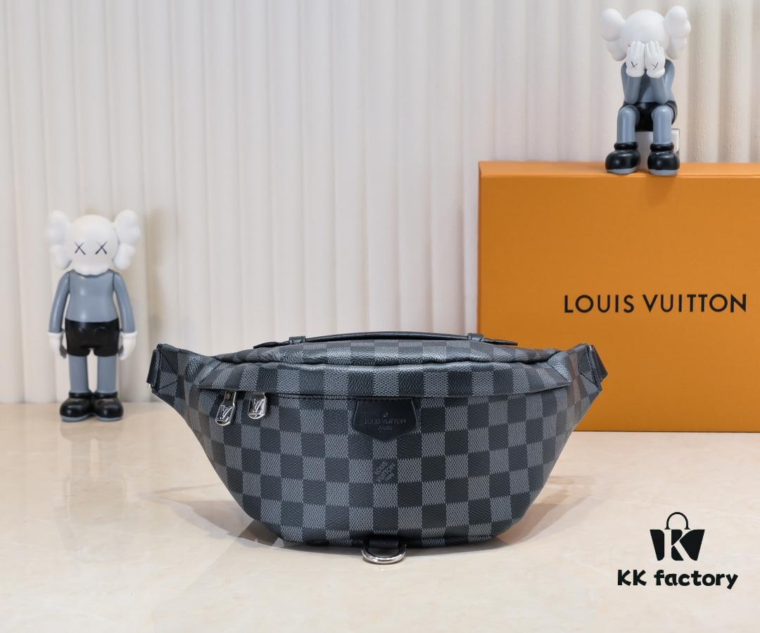 Exclusive Real Shot - Upgraded Version‼️ Genuine Cowhide Leather🔥 Original Hardware➕ Full Steel Zipper Pulls and Logo Badge🐂 NEW WAVE Waist Bag M44812 Black White🎏