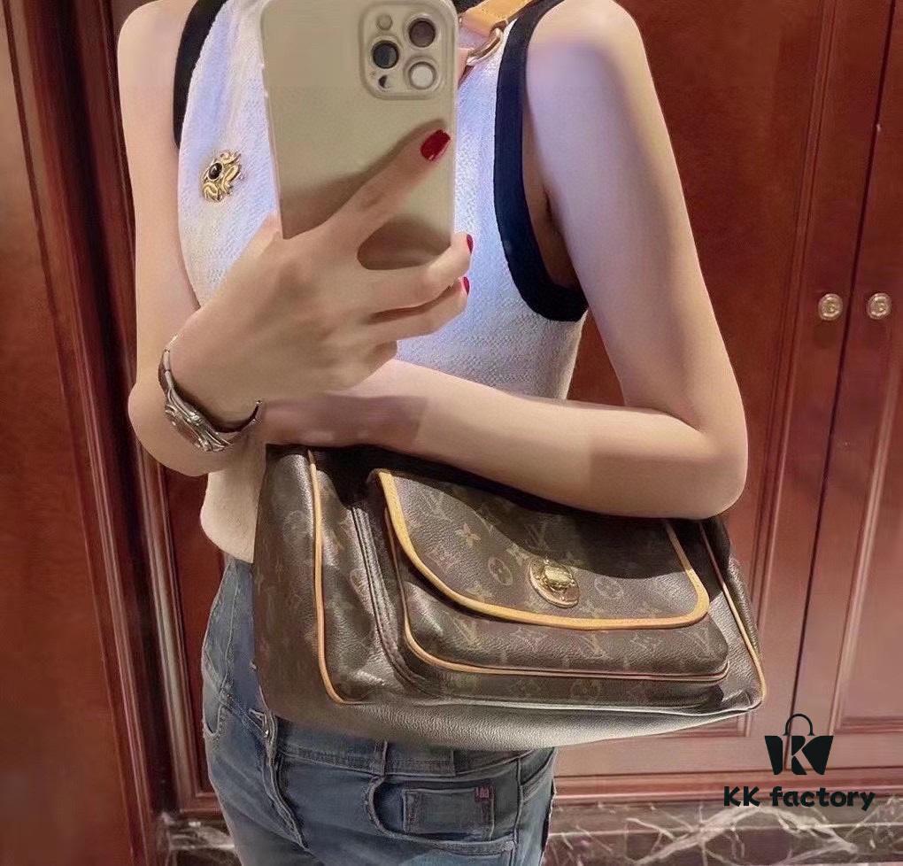 M40077 M90955 Vintage LOUIS VUITTON Tikal GM - Golden Beans (Small Gold Beans) Classic Coffee Pattern