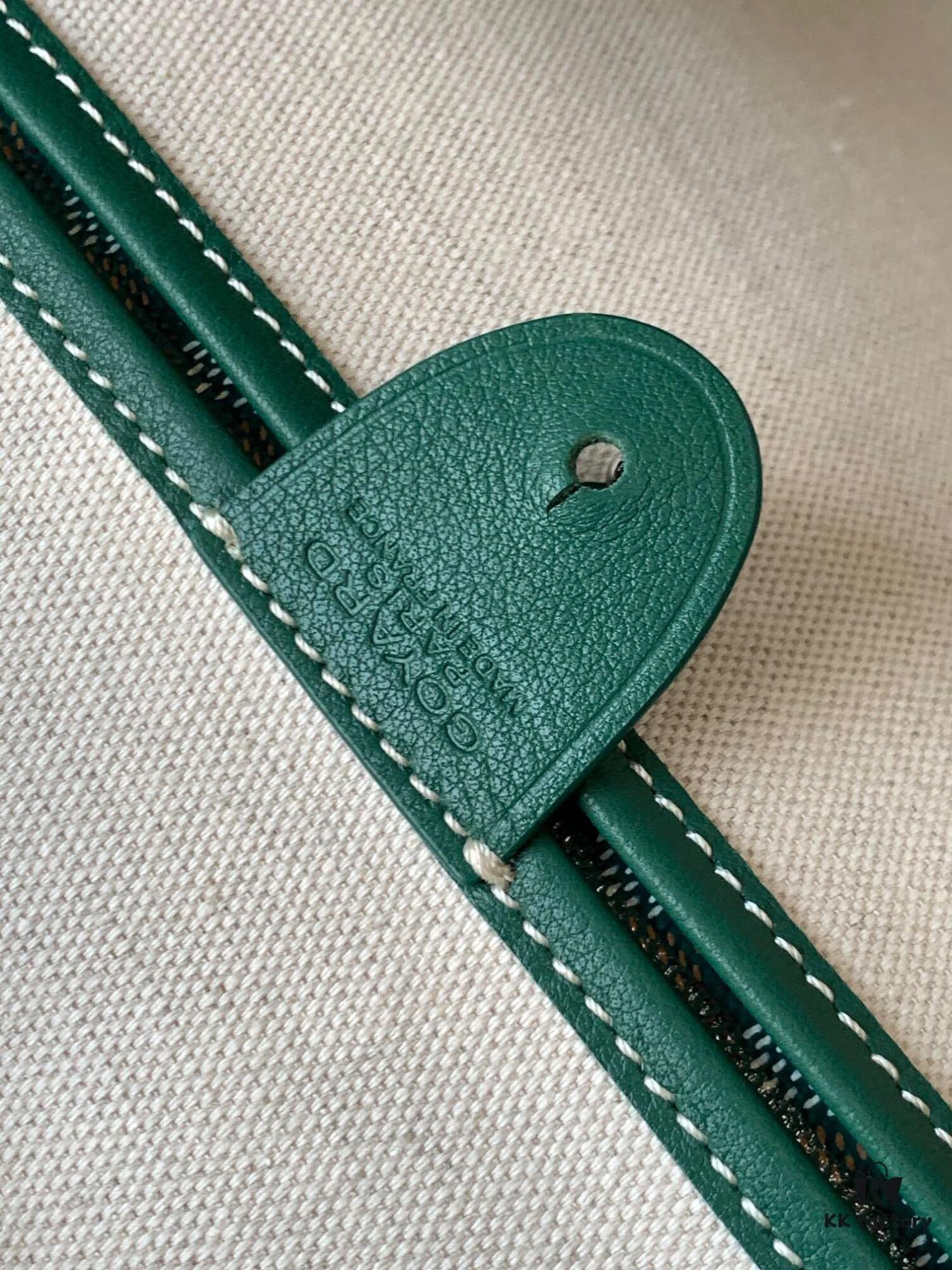 Small Artois Small Bag (Zippered Tote) - A structured tribute to the iconic Saint Louis bag, featuring enhanced security and privacy with leather corners and zip closure