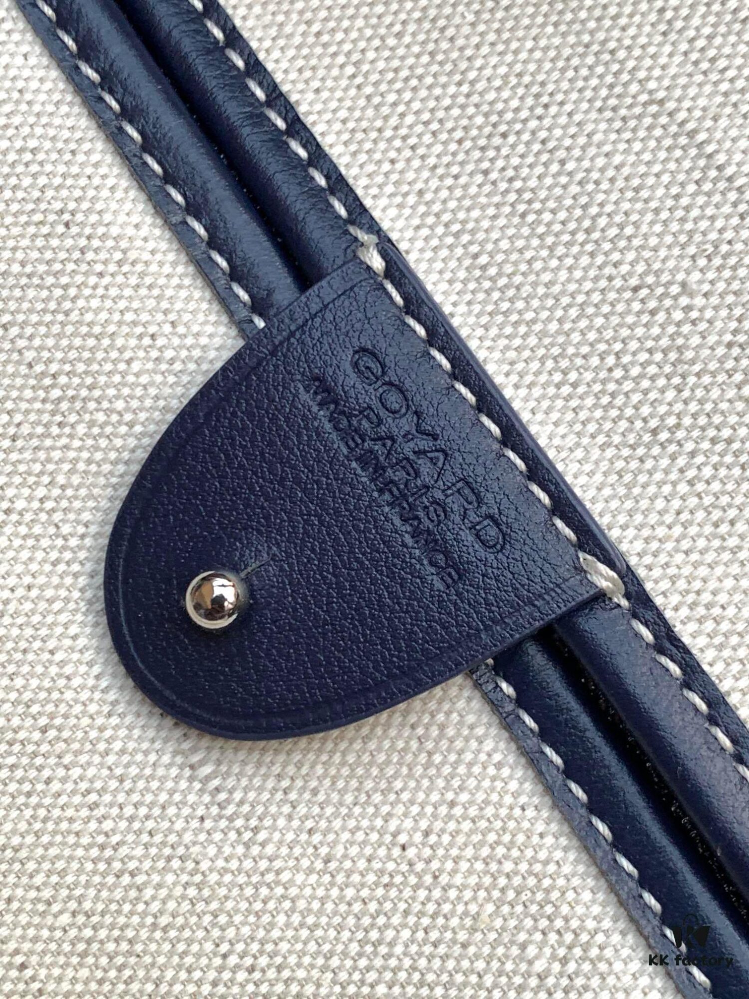 Small Artois Small Bag (Zippered Tote) – A Tribute to the Iconic Saint Louis Bag