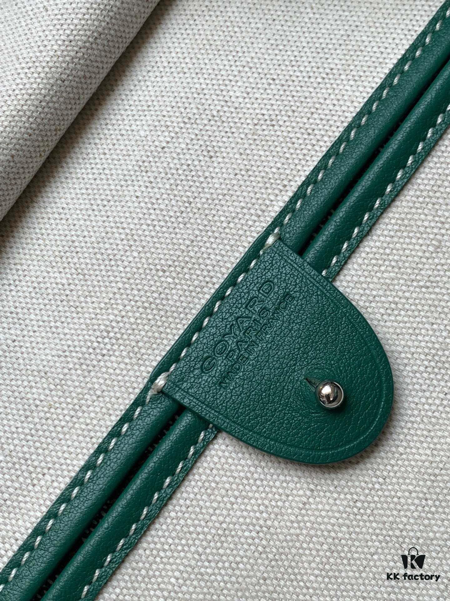 Medium Artois Zippered Tote Bag