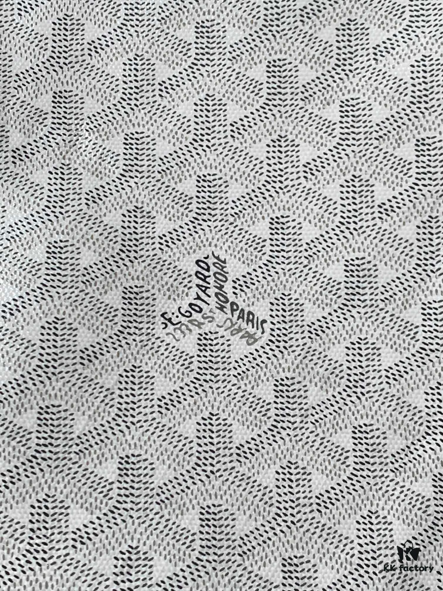 Medium Artois Zippered Tote Bag