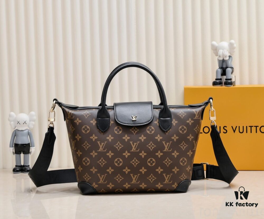 Exclusive Real Shot - Upgraded Version‼️ New Arrival for Spring and Summer ☀️ 2023 Hot Louis Vuitton Handheld & Crossbody Bag 💥