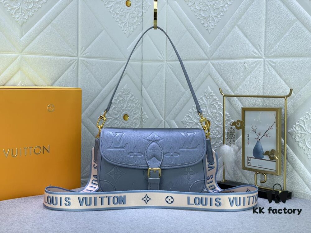 Upgraded Original M46583 M46584 M46386 M46388 M45985 Full Leather Baguette Bag Series New Diane Handbag