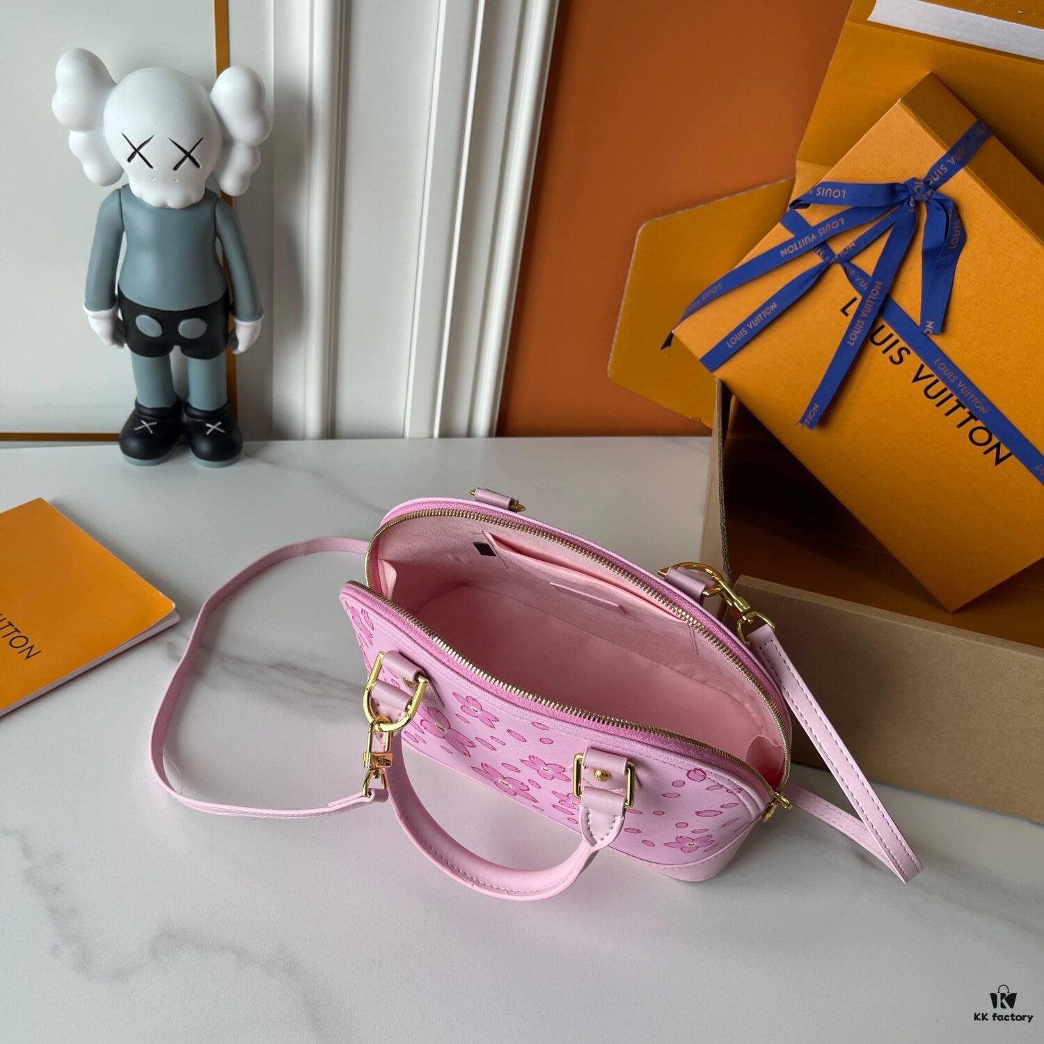 Upgraded Version of Murakami's Cherry Blossom, M13104 M53152 M13670 Louis Vuitton Alma Bag