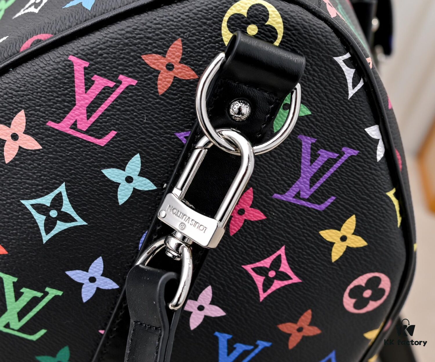 New Arrival M13742 White Color Black Color Travel Bag LV x TM KEEPALL BANDOULIÈRE 45