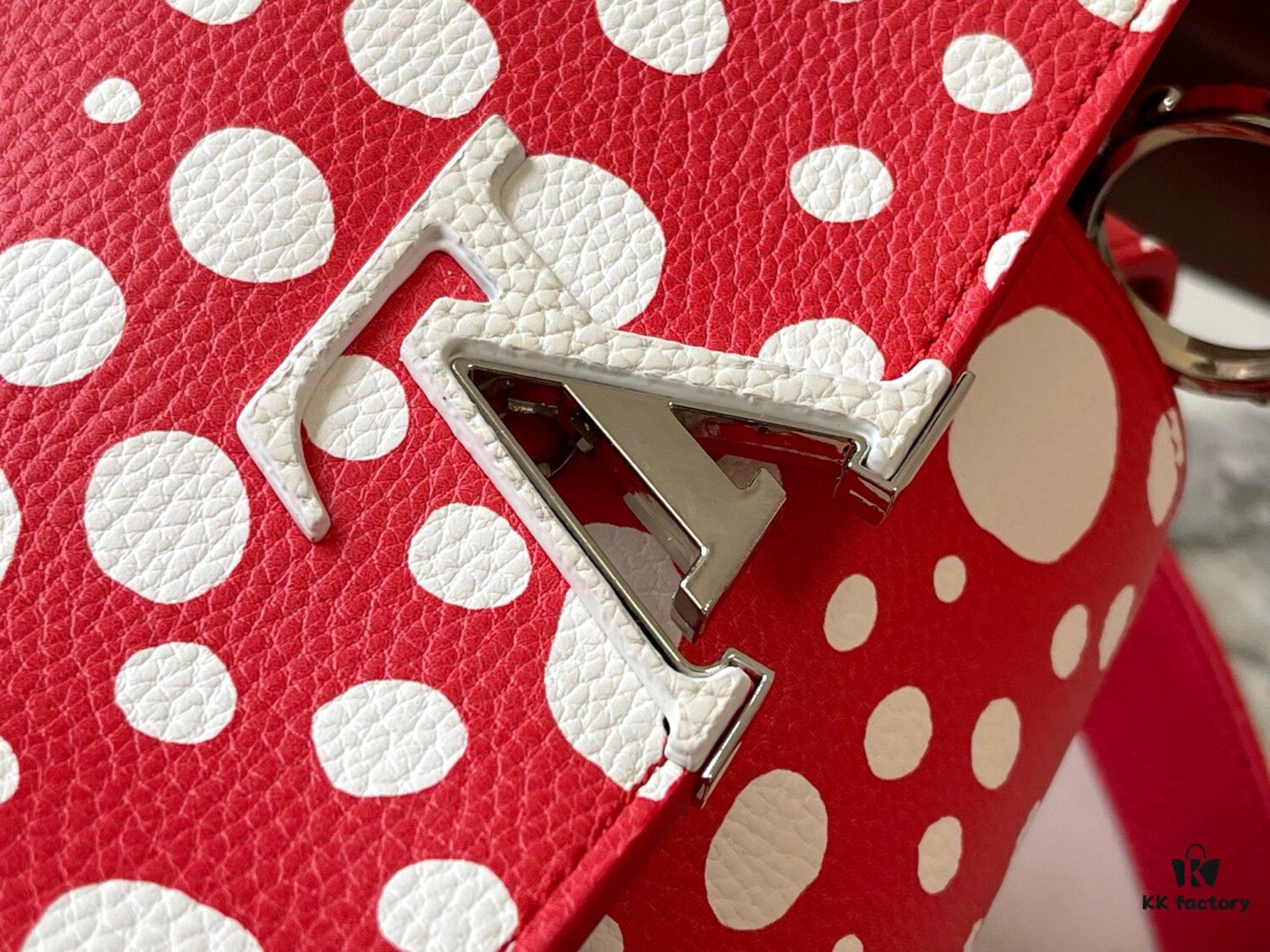 Upgraded M21663 LV x YK Capucines Small Handbag