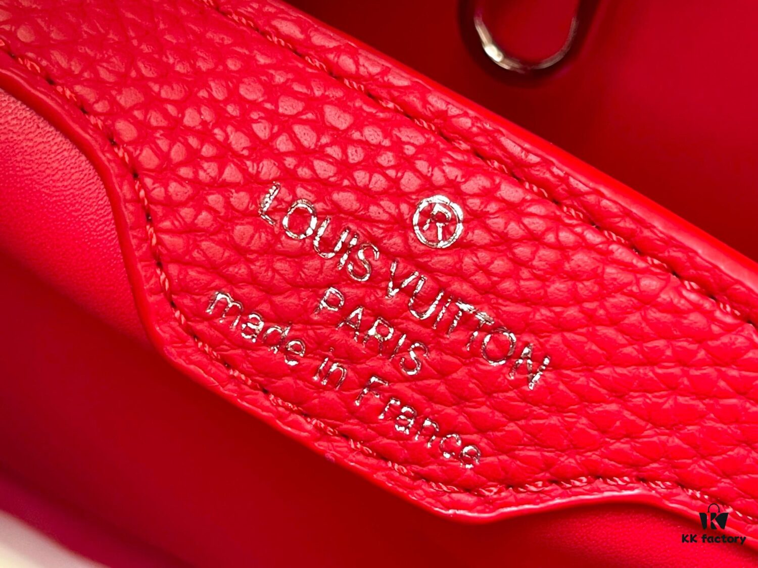 Upgraded M21663 LV x YK Capucines Small Handbag