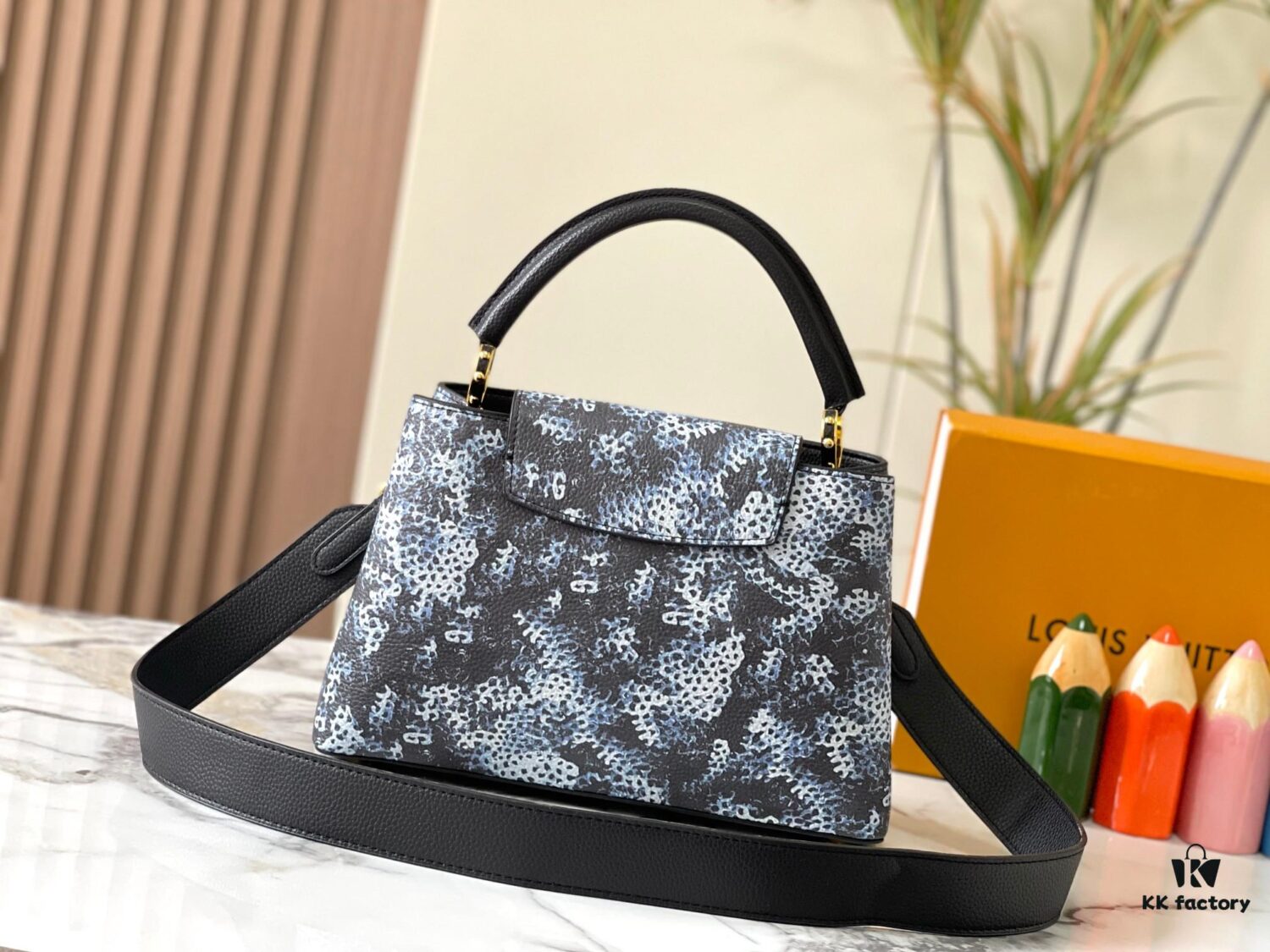 Upgraded M21728 Yayoi Kusama's Infinity Net Series Inspired LV x YK Capucines Medium Handbag