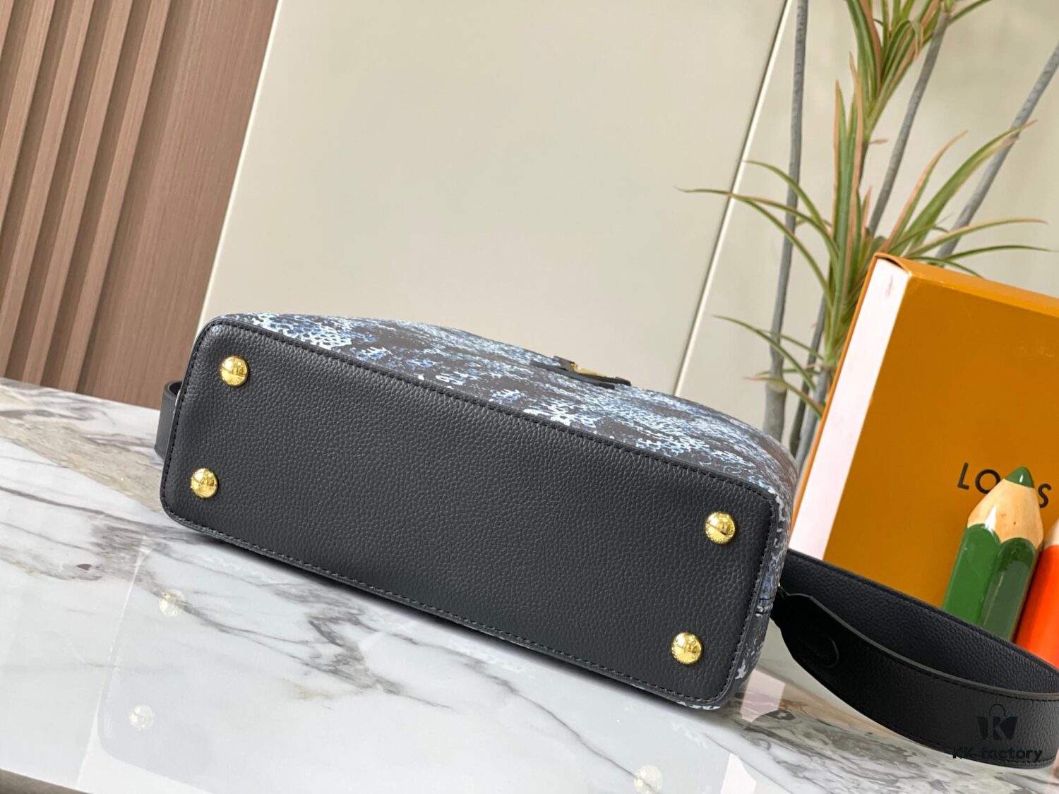 Upgraded M21728 Yayoi Kusama's Infinity Net Series Inspired LV x YK Capucines Medium Handbag