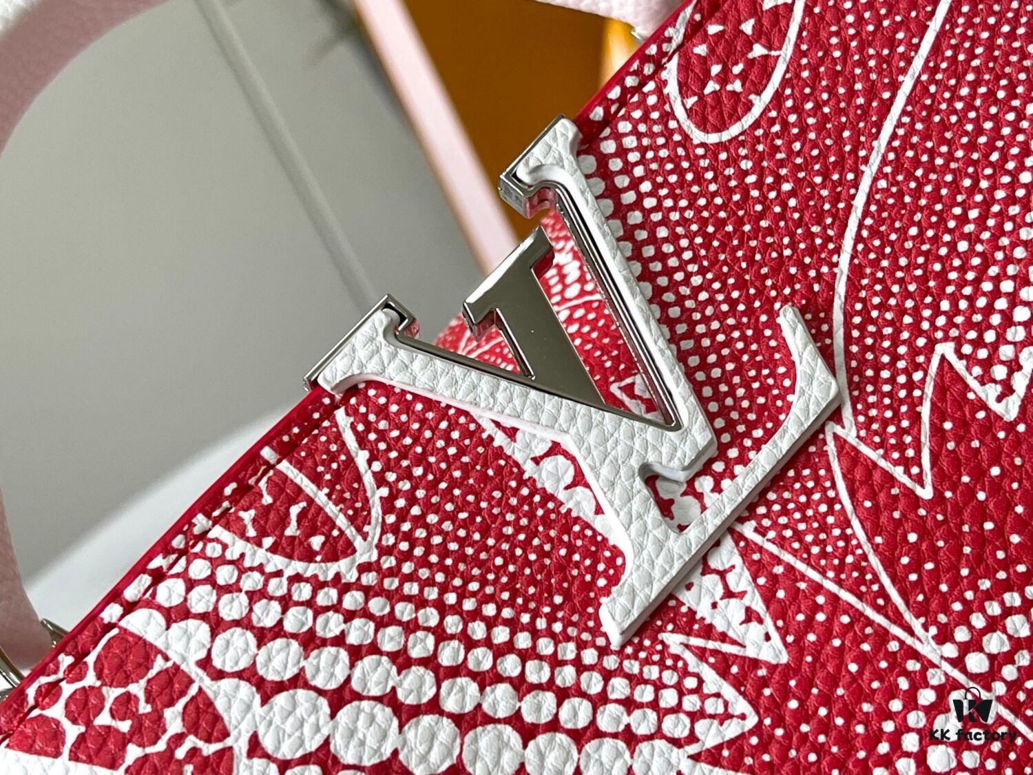 Exclusive On-site Photo - Factory Release M21704 LV x YK Capucines BB Handbag