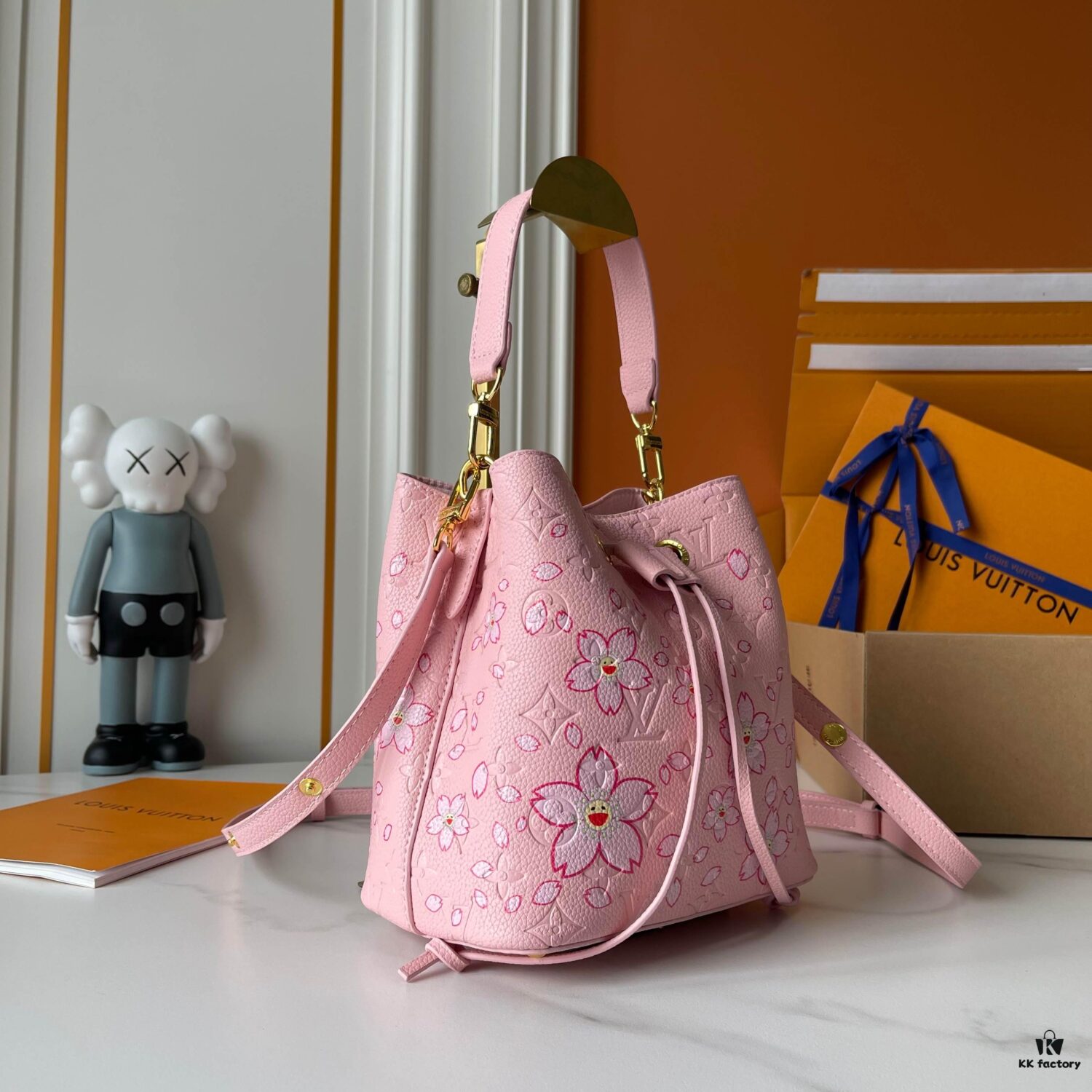 Upgraded Version 170 M13676 M44021 NeoNoe BB Bucket Bag from Louis Vuitton × Takashi Murakami Reissue Collection