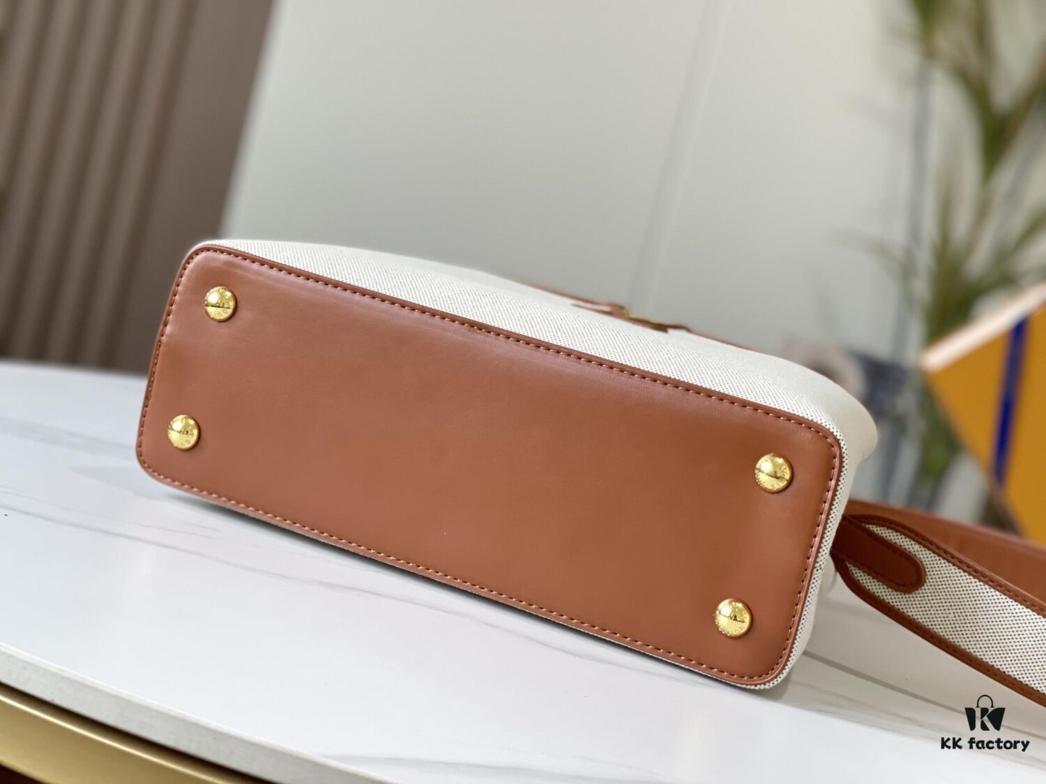 Upgraded Official Version 💋M57361 Embroidered White Beige Gold Buckle Medium Size