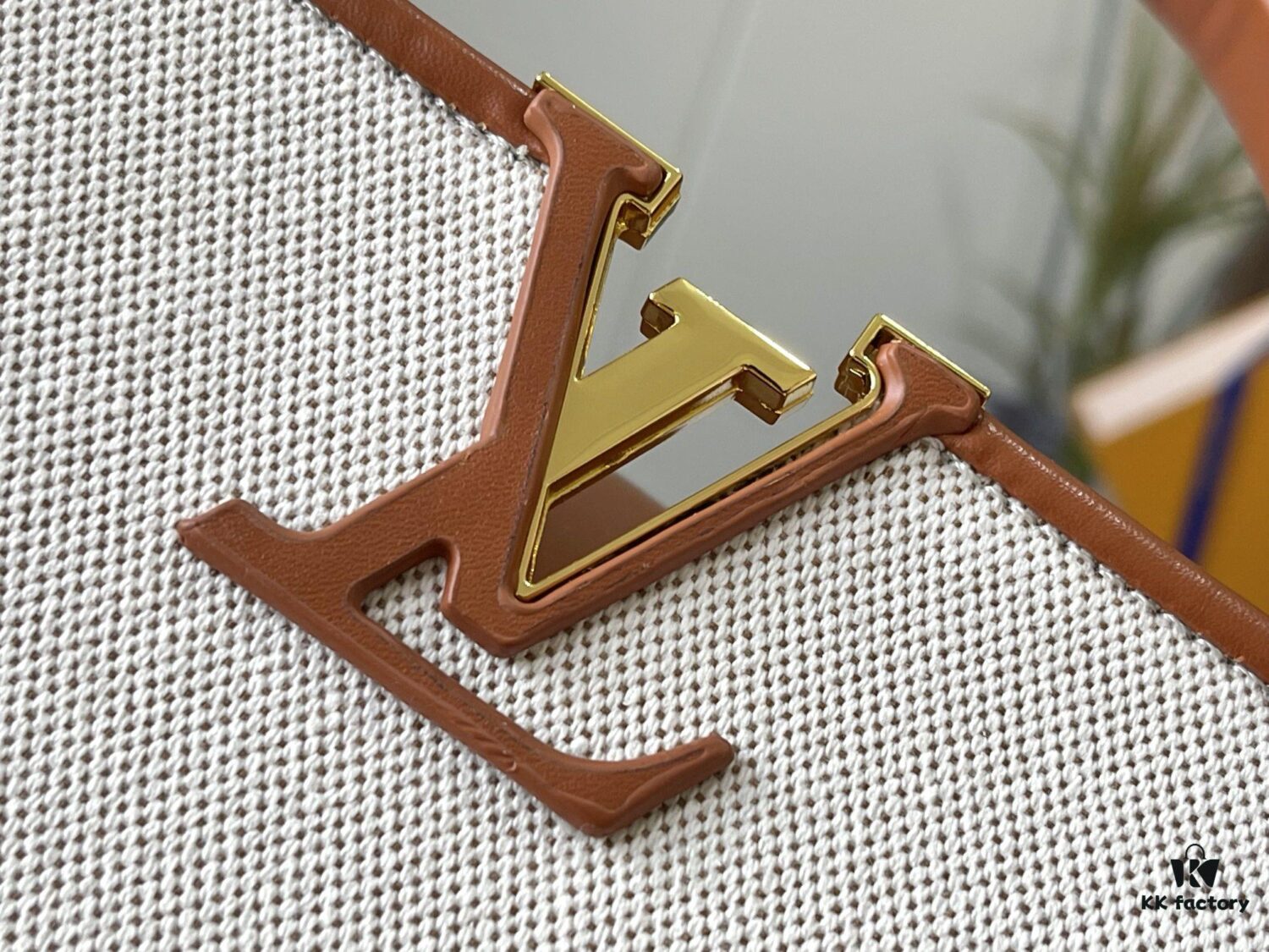 Upgraded Official Version 💋M57361 Embroidered White Beige Gold Buckle Medium Size