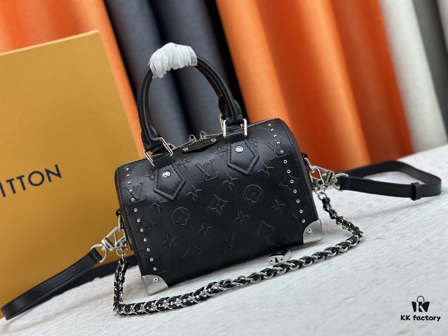 M13146 M14575 Speedy Trunk Handbag