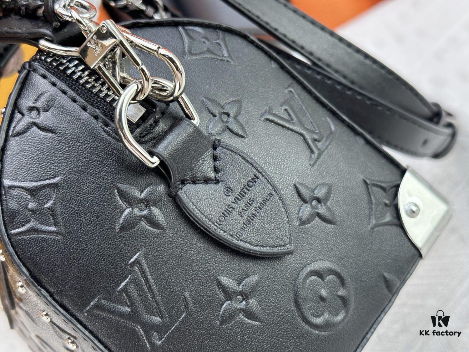 M13146 M14575 Speedy Trunk Handbag