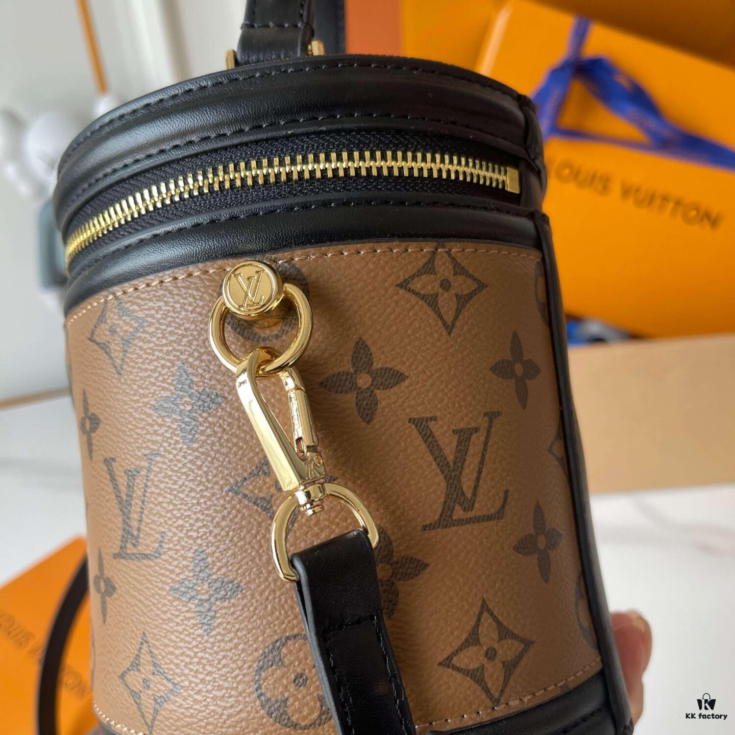 Upgraded 170 Quality! M43986, 62788 Inspired by the Historic LV Cannes Makeup Case