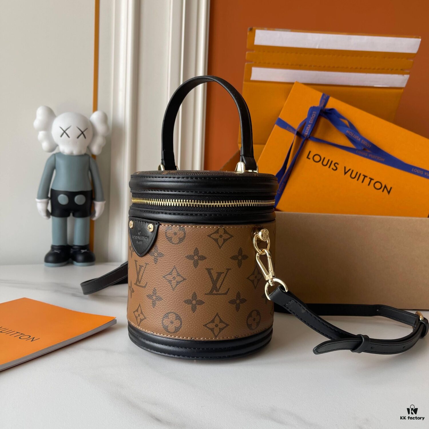 Upgraded 170 Quality! M43986, 62788 Inspired by the Historic LV Cannes Makeup Case