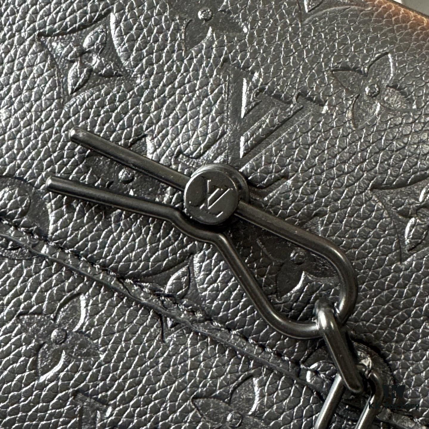 Upgraded Version M46795 M23742 Black Flower Embossed Men's Latest Collection Steamer Messenger Bag