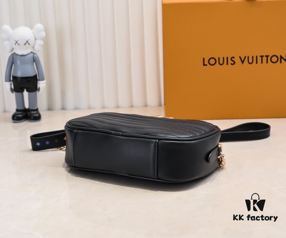 Exclusive On-Site Embroidered Grid - LU NEW WAVE Camera Bag M53682, M53683, M53863