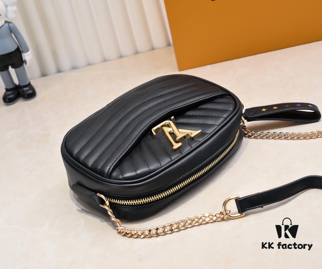 Exclusive On-Site Embroidered Grid - LU NEW WAVE Camera Bag M53682, M53683, M53863