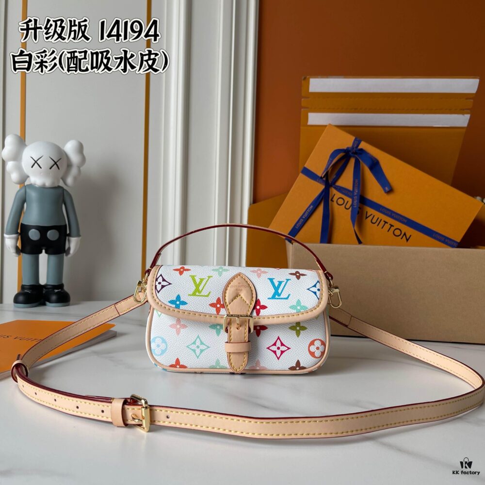 Upgraded Version [Actual Product Photos, Original Background] (Quality Comparison) M14194 M83566 M83300 M45985 M83298 Baguette Bag Series, Details to Follow. Bai Sancui
