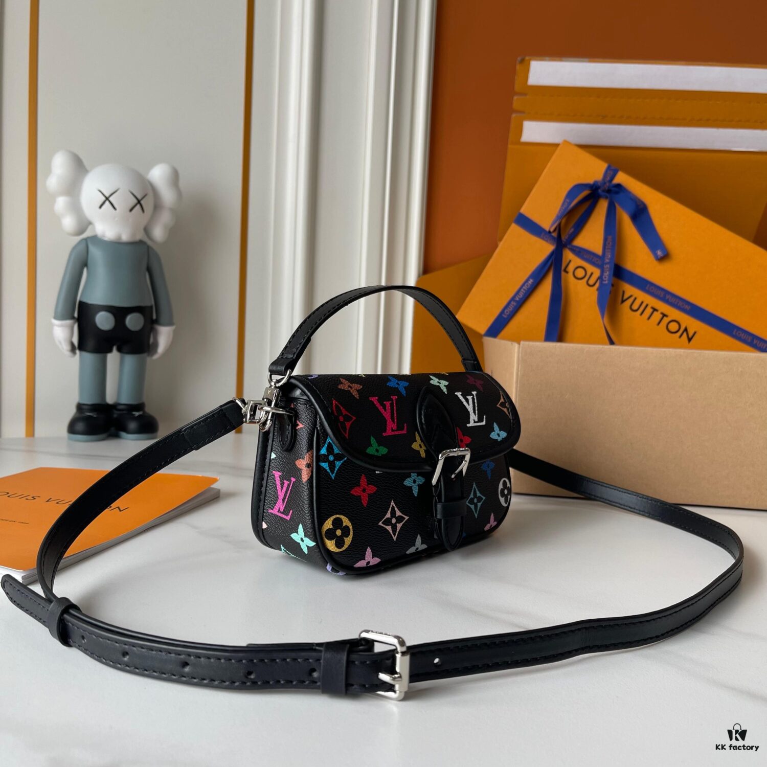 Upgraded Version [Real Photos, Original Background] (Quality Comparison) M14194 M83566 M83300 M45985 M83298 Baguette Bag Series, Details to Follow. Bai Sancui