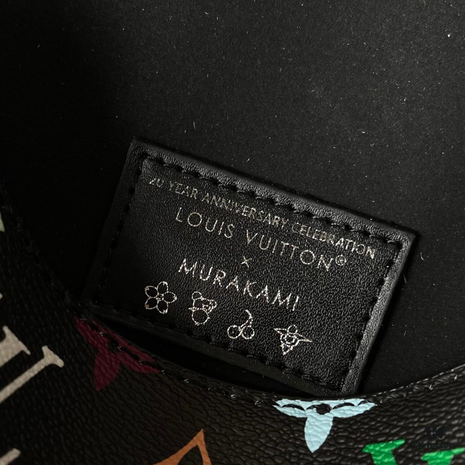 Upgraded Version [Real Photos, Original Background] (Quality Comparison) M14194 M83566 M83300 M45985 M83298 Baguette Bag Series, Details to Follow. Bai Sancui