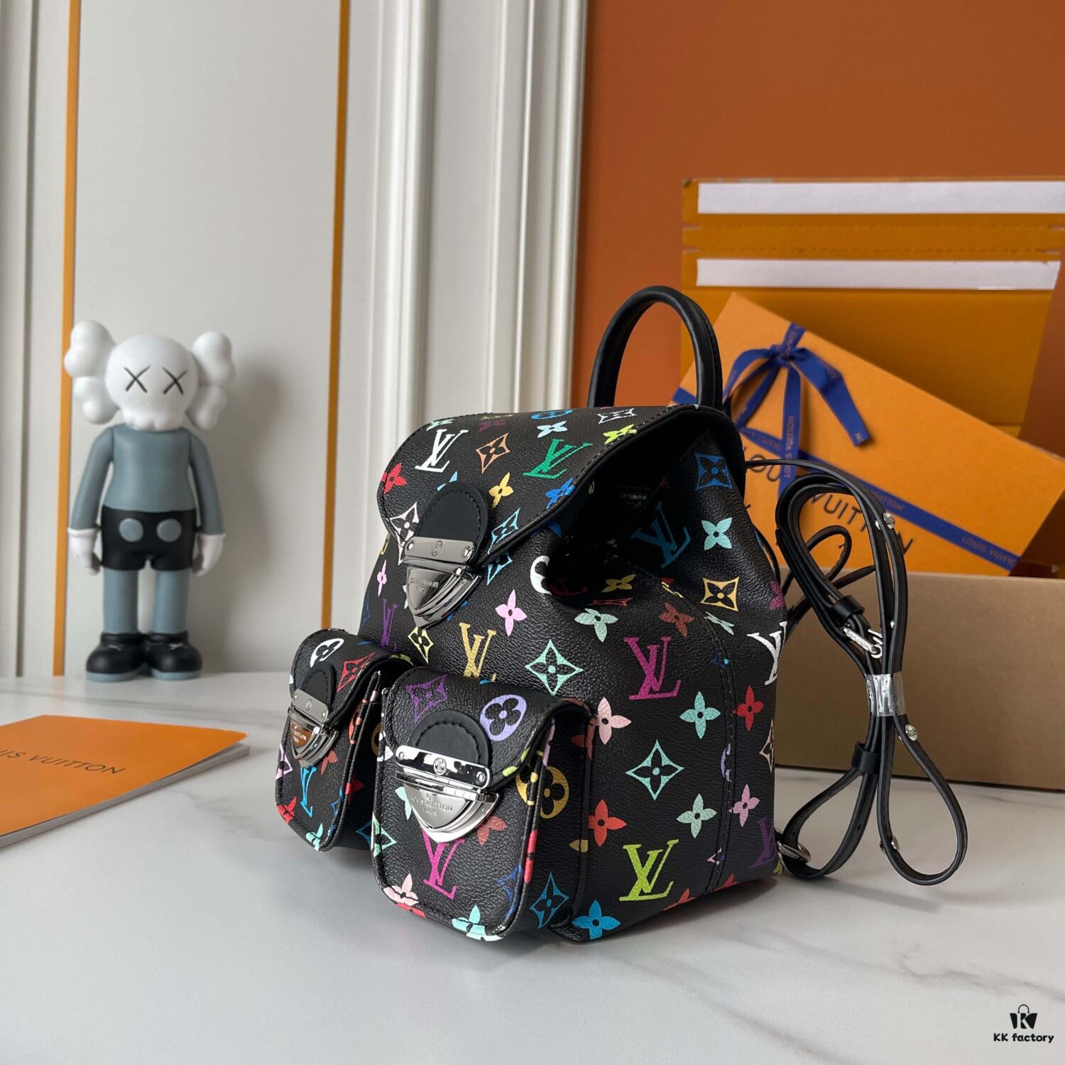 Upgraded Version [Real Photo, Own Background] (Quality Comparison) VENICE Backpack M13081-M46836 White Multicolor (Takashi Murakami)