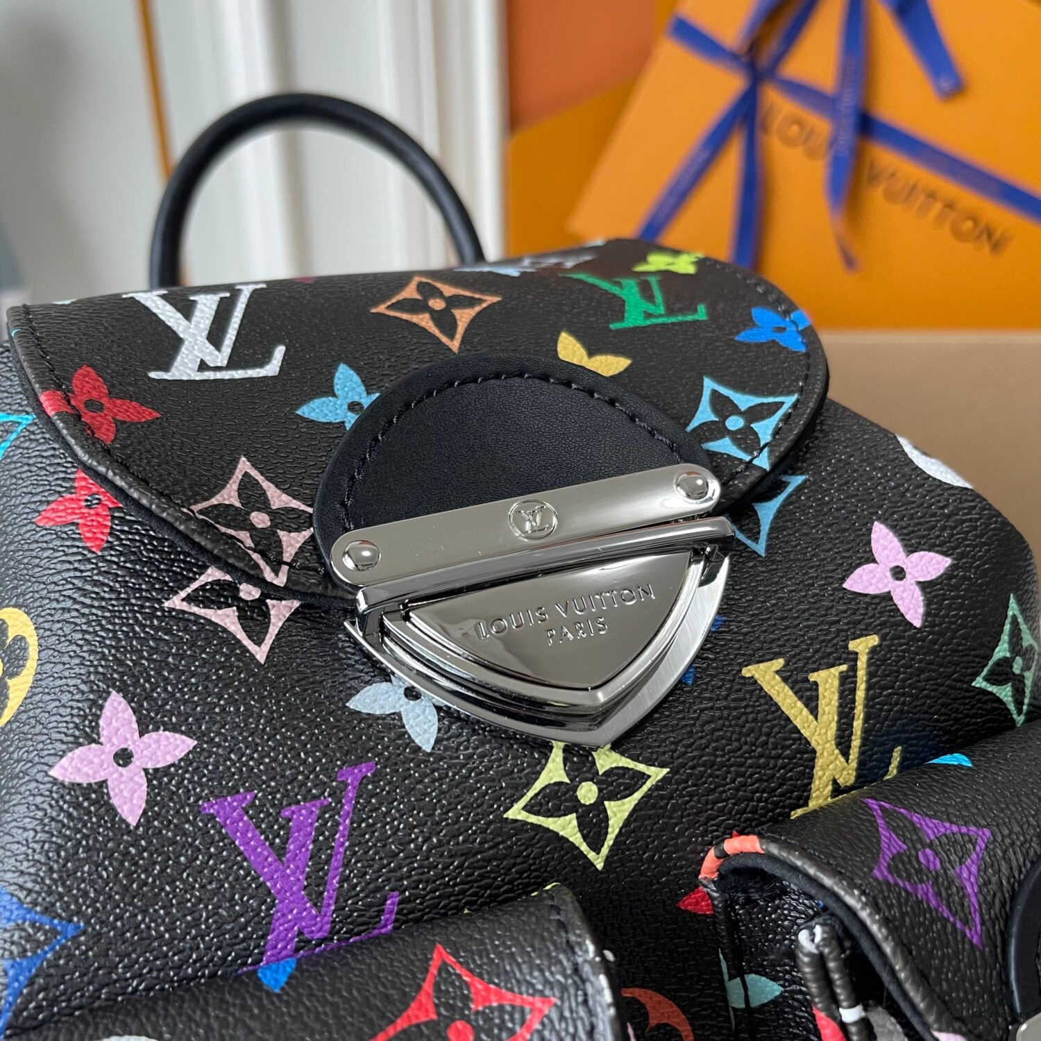 Upgraded Version [Real Photo, Own Background] (Quality Comparison) VENICE Backpack M13081-M46836 White Multicolor (Takashi Murakami)