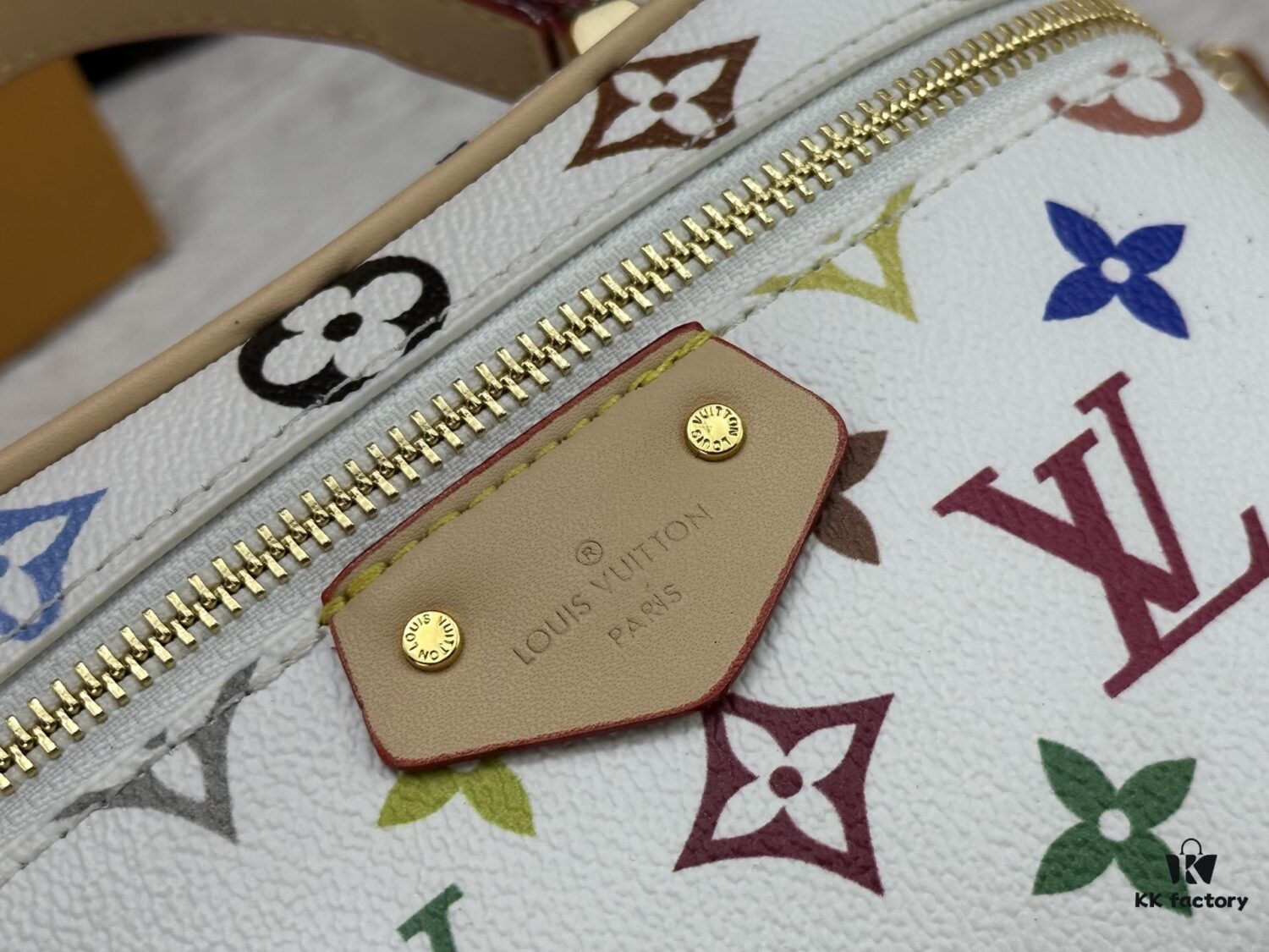 Official Latest Model, Authentic Craftsmanship, Real Photos - Vanity Pouch from Louis Vuitton x Takashi Murakami Reimagined Collection