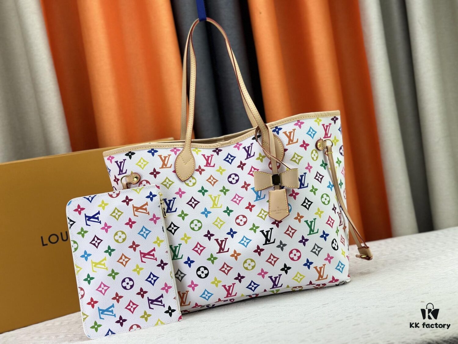 Upgraded Original M13675 M13271 M40995 This Medium Neverfull Bag from the Louis Vuitton x Takashi Murakami Re-Edition Collection