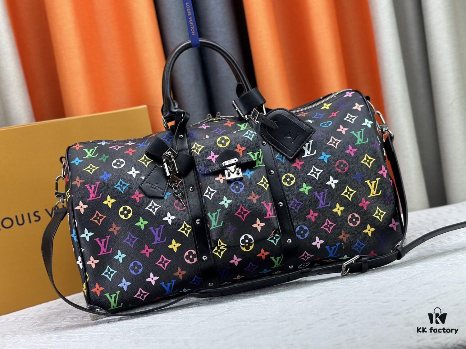 M13742 Multicolor White and Black Travel Bag New Arrival LV x TM KEEPALL BANDOULIÈRE 45