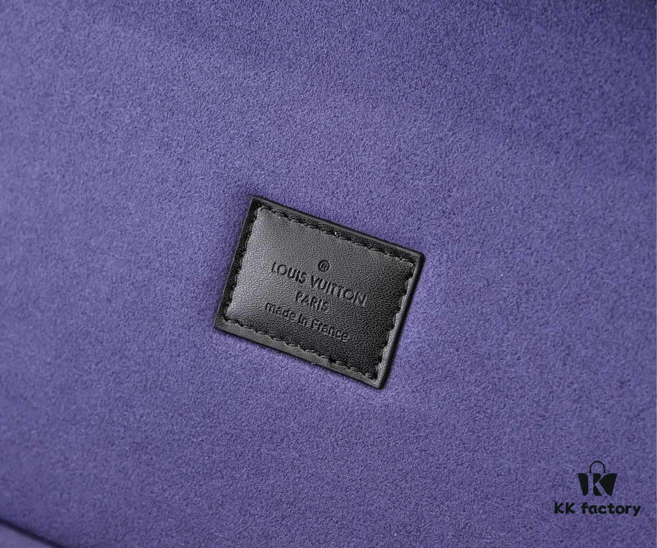 Top-Grade Original M4700B [Exclusive Shoot, Upgraded Authentic Version] 8-Watch Case with Black Grid and Purple Interior