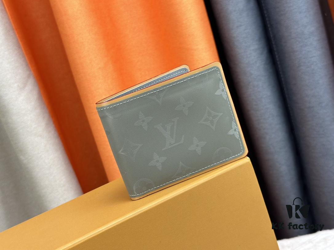 Wallet Model: N60895 M63297 Louis Vuitton Classic Brazza Wallet