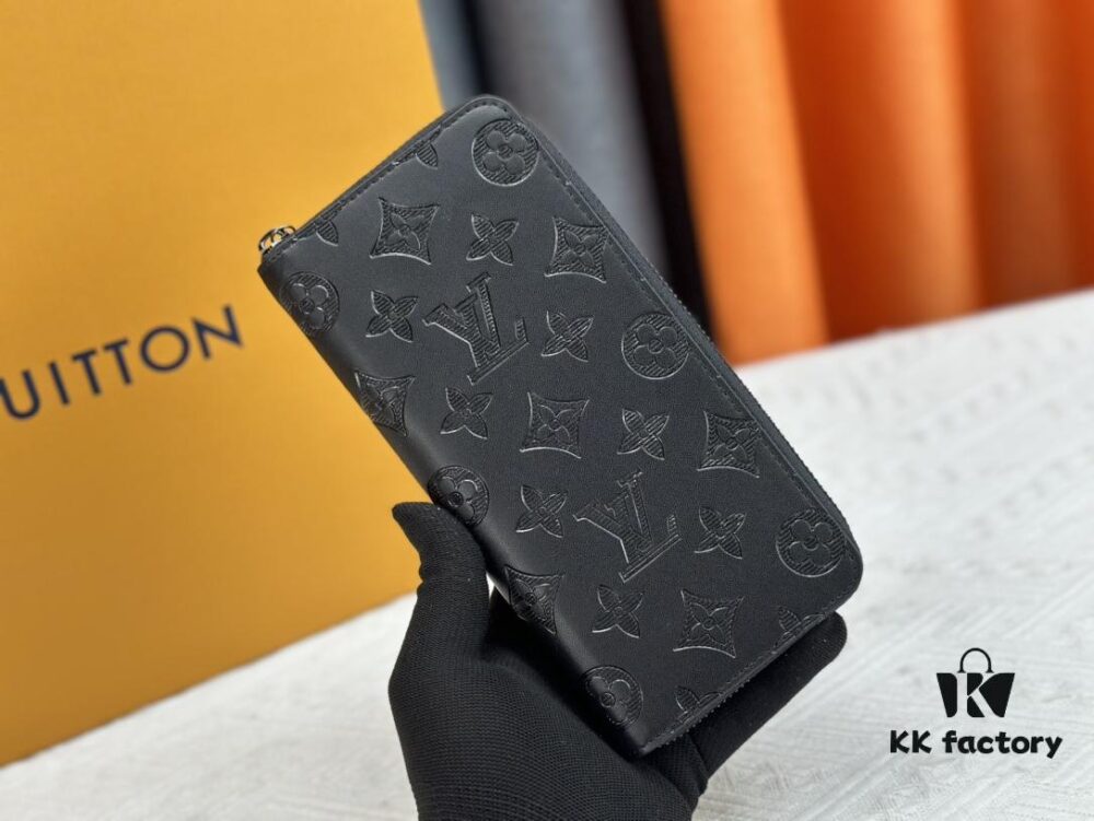 Wallet New Arrival In Stock, M62900 M81384 Zippy Vertical Zip Wallet